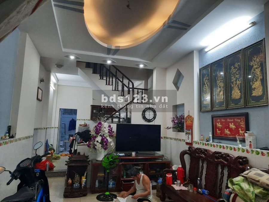 Ông chú cần tiền bán gấp nhà thấp hơn giá thị trường đường Phan Đăng Giản, 64m2 giá 4 tỷ 45