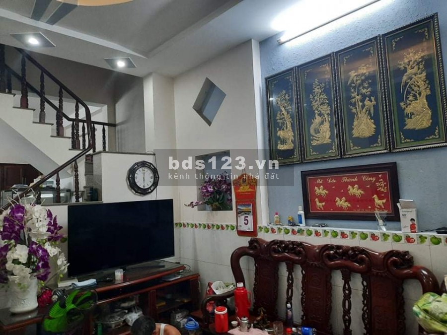 NHÀ THẬT, VIỆC THẬT, THÔNG SỐ THẬT, Ông chú bán gấp nhà 64m2, giá 4 tỷ 5