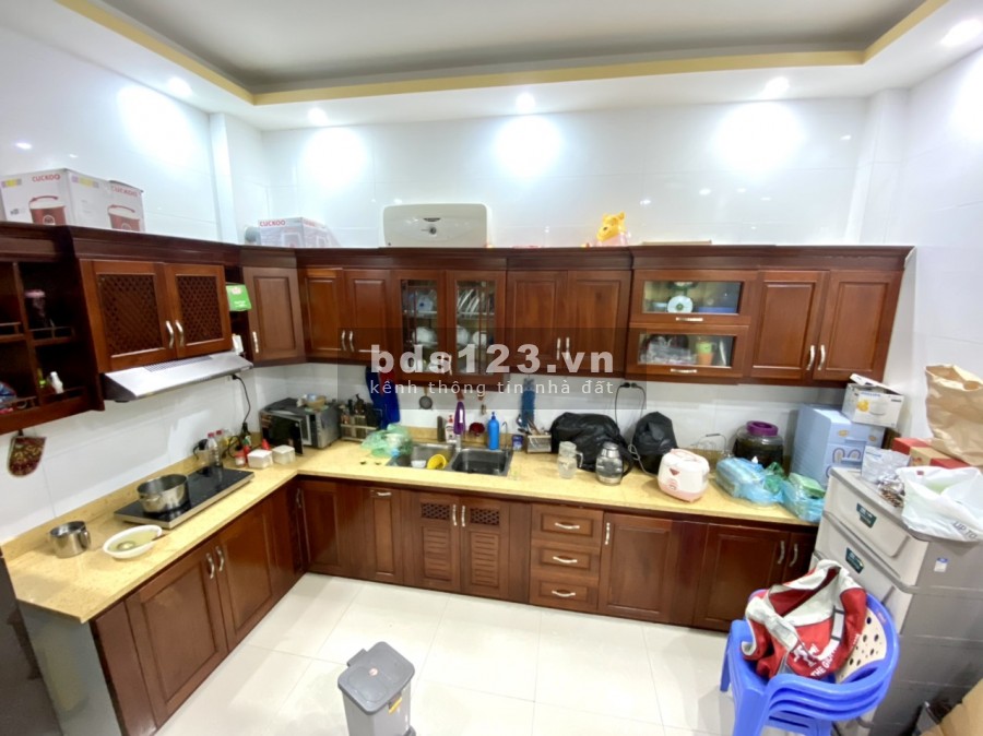 Covid…Hạ Sốc Bán Gấp!! Phố Bồ Đề, Nhà đẹp long lanh, 50m2, 3.8tỷ