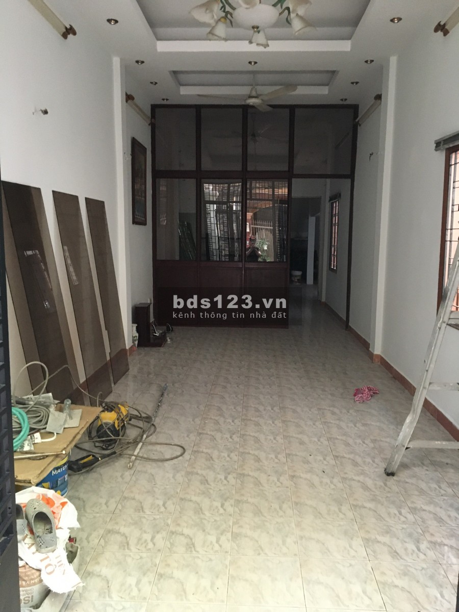 Mặt bằng kinh doanh Q.3, 3x16 m, hẻm Lê Văn Sỹ