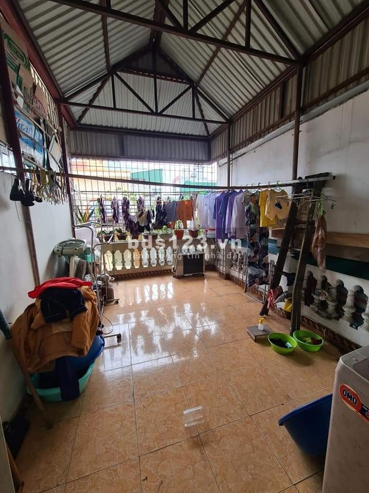 Bán nhà 32m 5 tầng ngõ 59 Vĩnh Hưng lô góc, giá 3.15 tỷ.