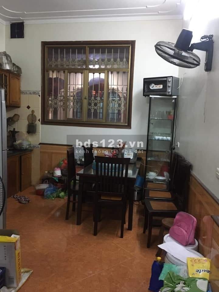 CHÍNH CHỦ NGÕ 16 HỒNG TIẾN BÁN NHÀ 49M2, SỔ ĐỎ TƯƠI RÓI