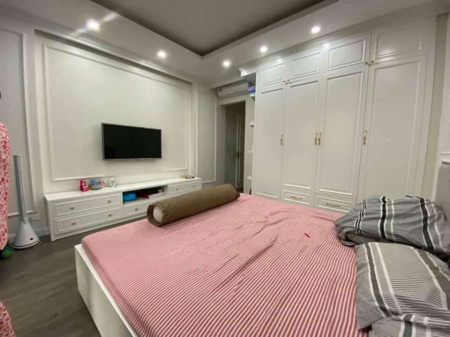 Cần tiền bán nhà gấp phân lô Văn Quán, Hà Đồng 42m x 4t MT 4m chỉ 2,9 tỷ