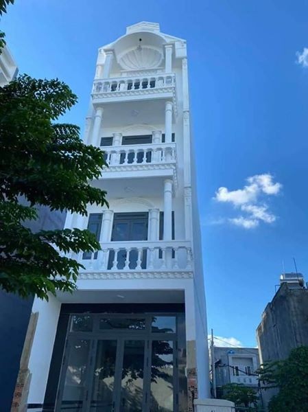 Bán nhà mặt tiền đường Nghiêm Toản quận Tân Phú 5x20m 5 lầu chỉ 15.2 tỷ