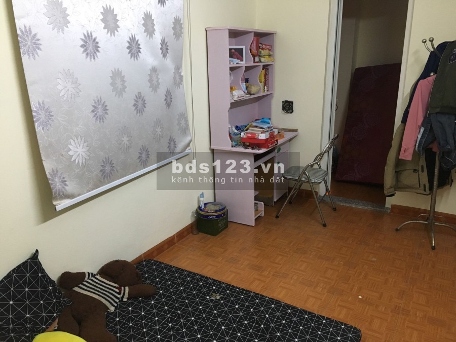 Bán nhanh nhà 3 tầng tại Trâu Quỳ, Gia Lâm giá có 1.65 tỷ. LH 0983253436