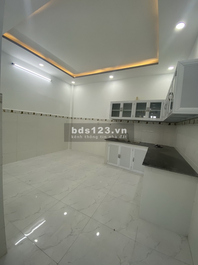 Bán nhà mới 1 lầu 98m2 hẻm 115 Phạm Hữu Lầu F. Phú Mỹ Quận 7
