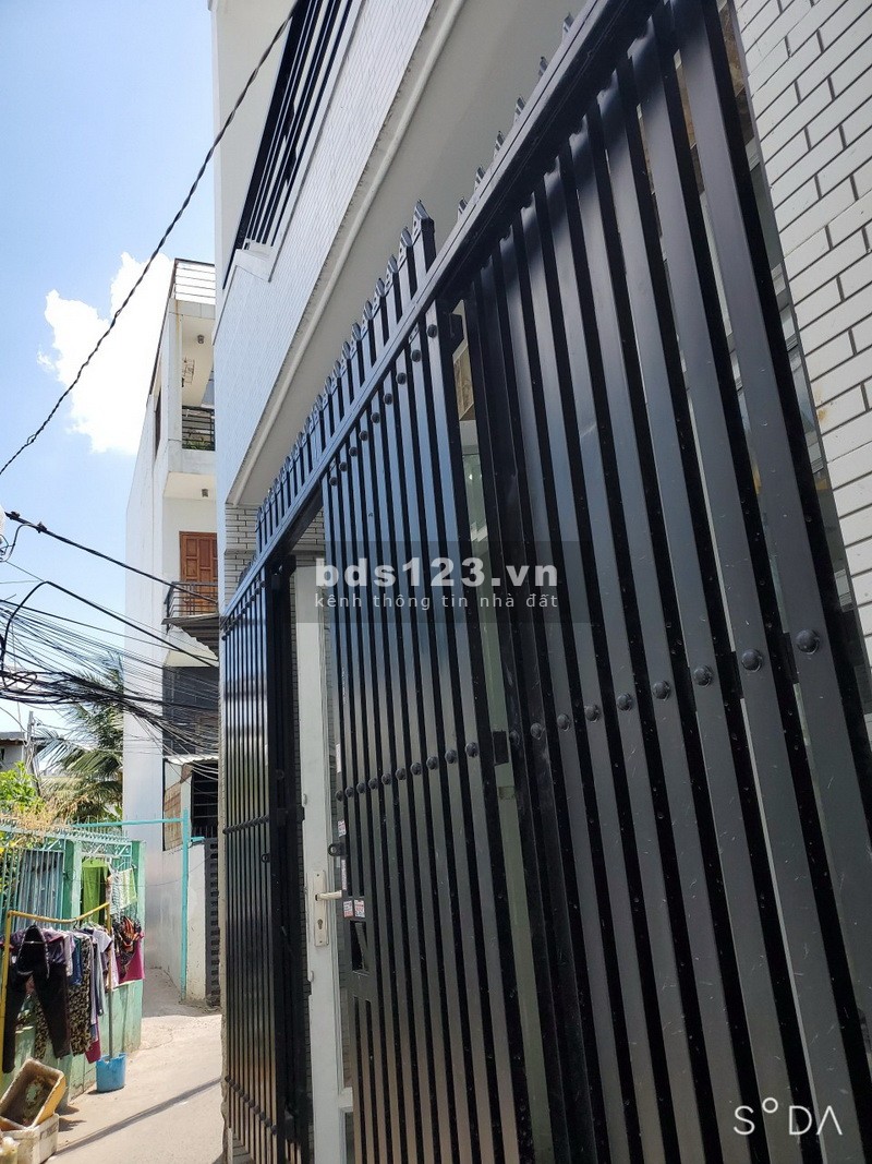 Bán nhà mới 1 lầu 98m2 hẻm 115 Phạm Hữu Lầu F. Phú Mỹ Quận 7