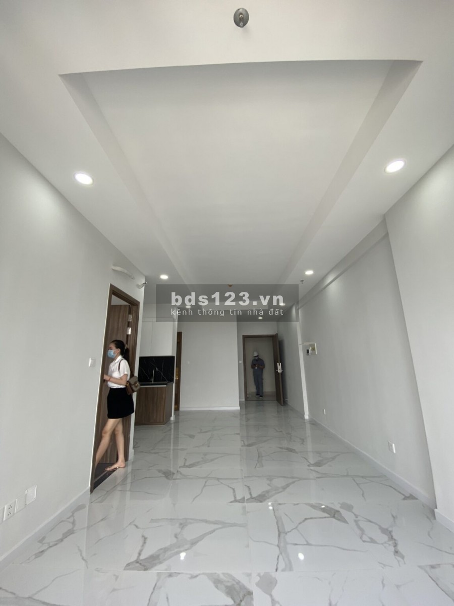 HOT! Chung cư Opal Boulevard 2PN tầng 8 giá 2.4 tỷ full - LH 0906294299
