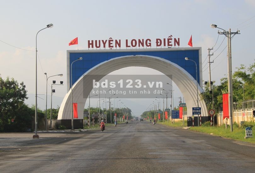 Gia đình cần trả nợ bán gấp lô đất MT Đường TL44A rộng 40m tại H.Long Điền, dt 5*20, SHR