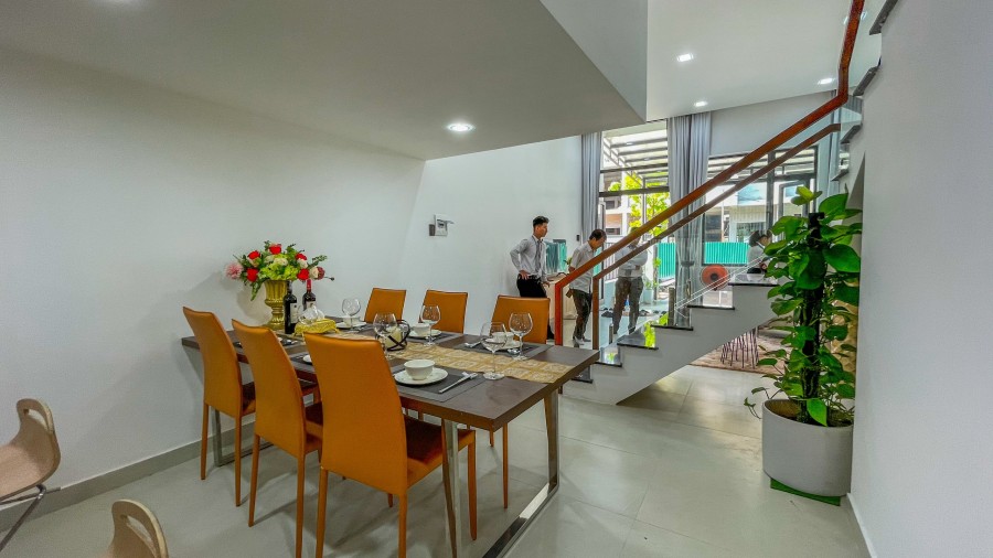 Cần tiền bán gấp nhà 3 tầng đúc khu đô thị An Cựu City giá tốt, đúc kiên cố, hạ tầng hoàn thiện