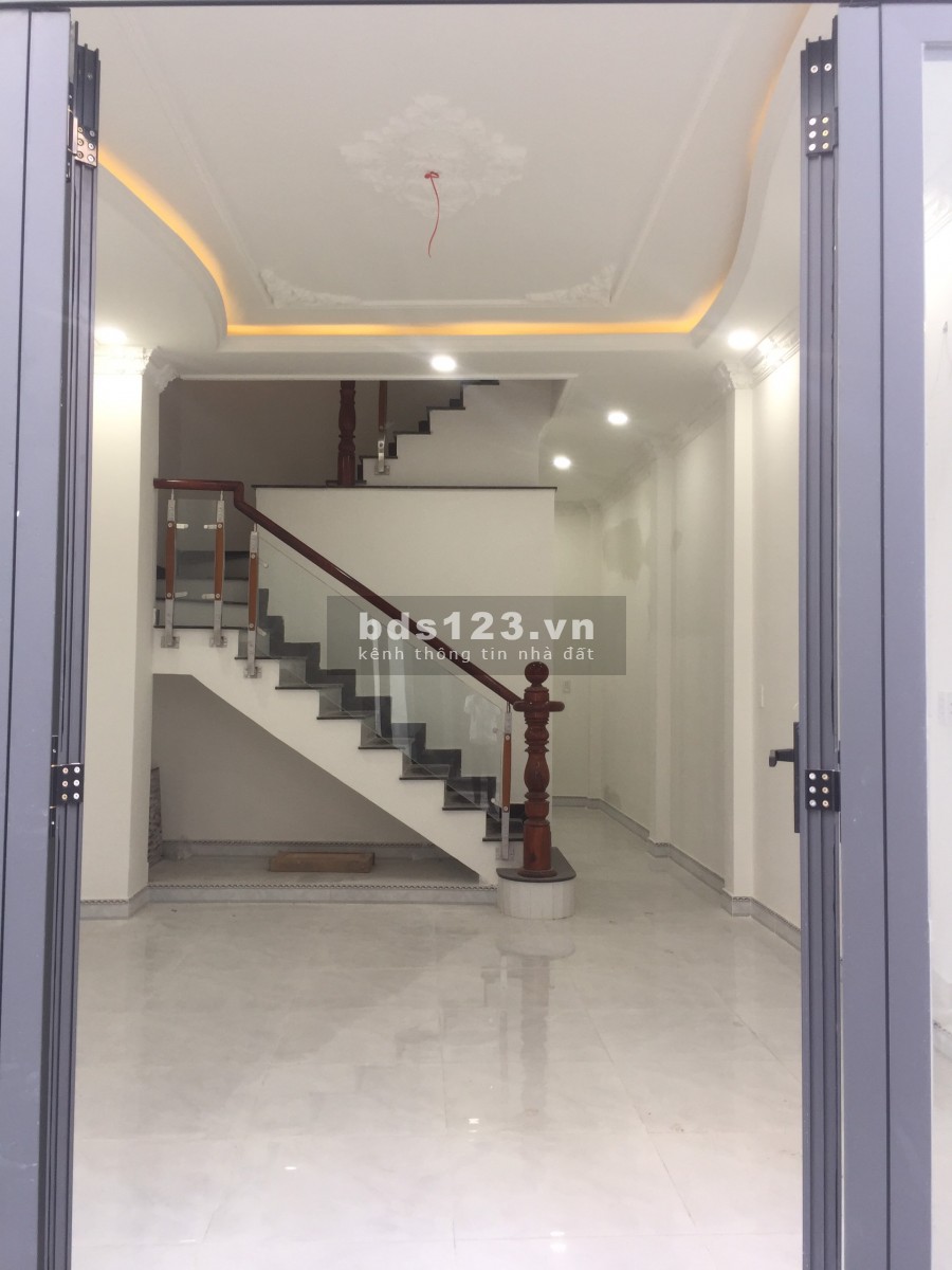 Nhà mới toanh. 1 Lầu Có thể lên Tấm. Sổ chính chủ