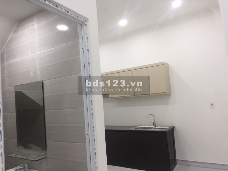 Nhà mới toanh. 1 Lầu Có thể lên Tấm. Sổ chính chủ