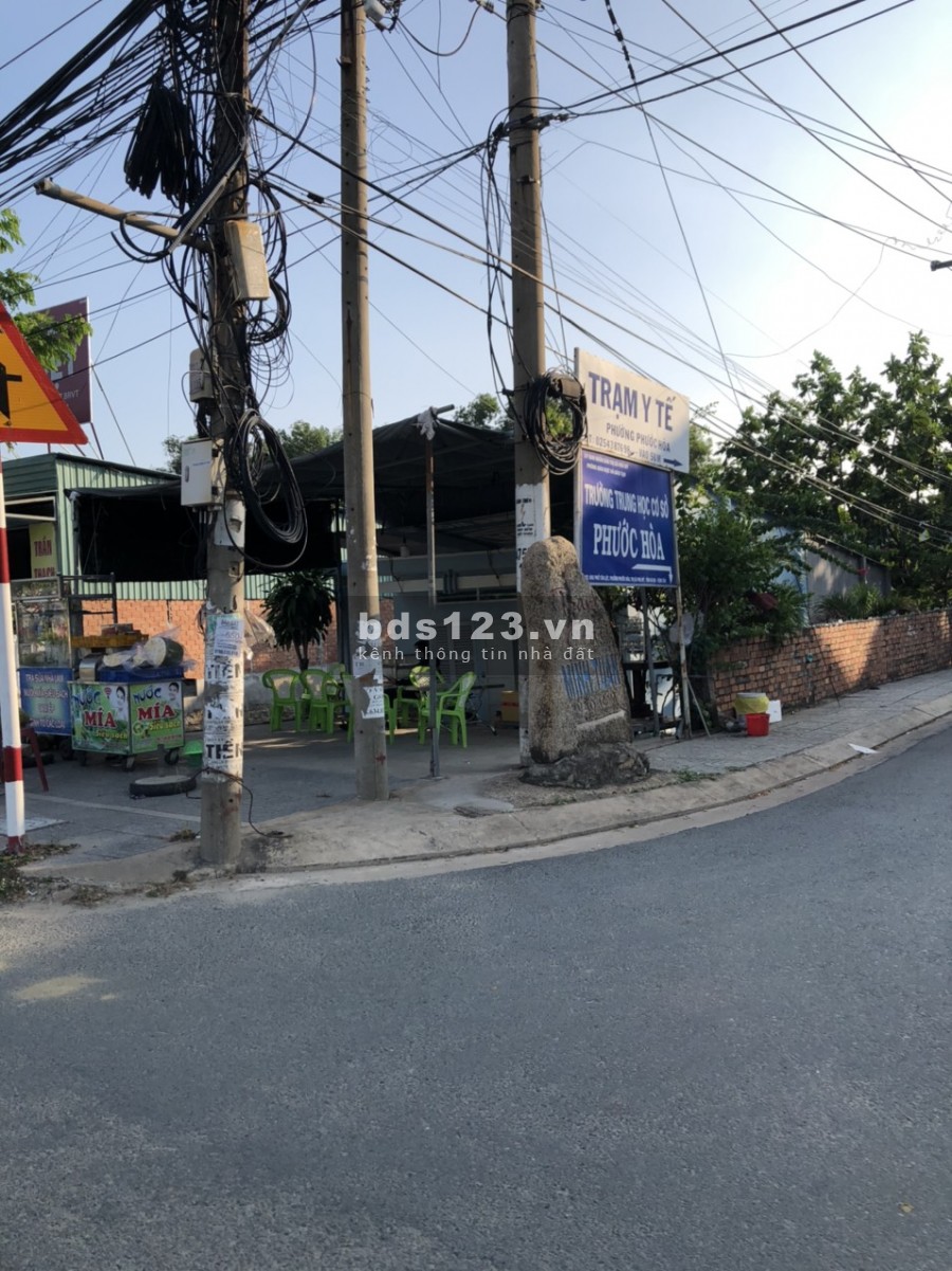 Chủ đang ngộp ra ngay lô đất 191m2, 100tc, sổ sẳn ngay trung tâm tp Cảng, gọi ngay 0908954072