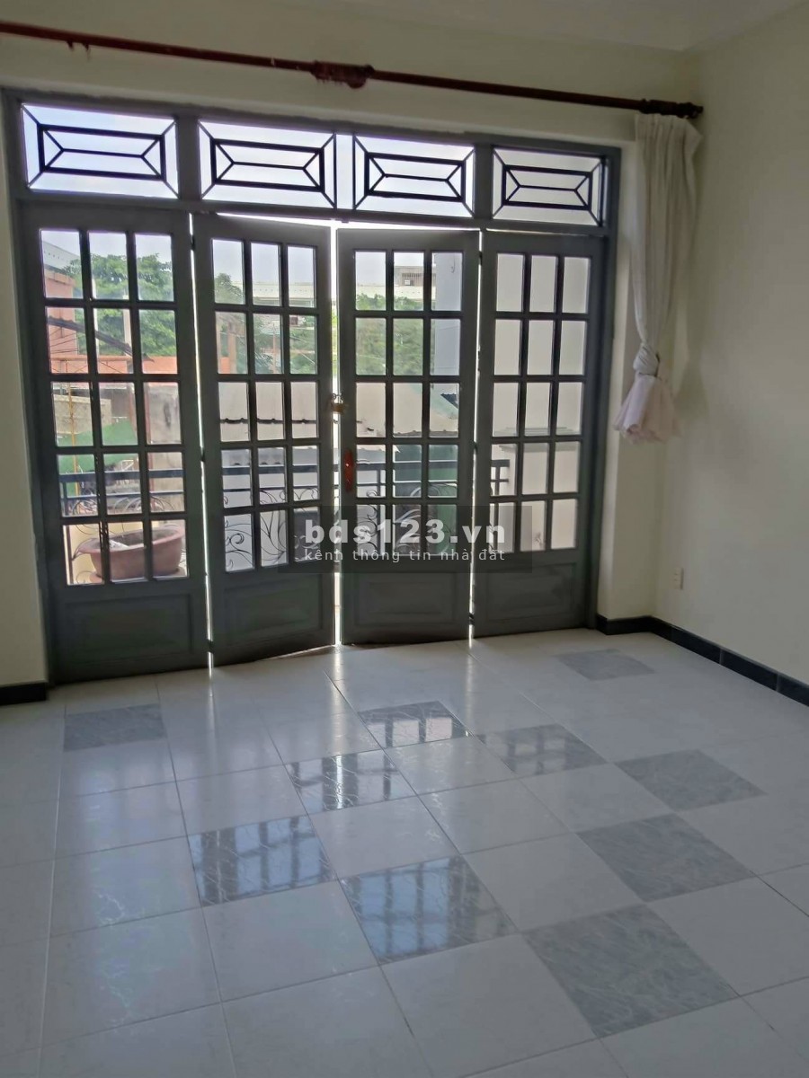 Cho thuê Nhà Mặt Tiền Phú Nhuận 6 Phòng 4x13m.
