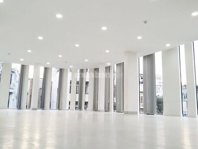 Cho thuê nhà nguyên căn số 100 A5 Đường Thích Quảng Đức, Quận Phú Nhuận TP.HCM