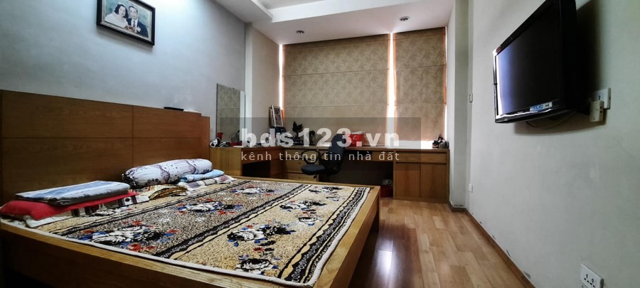 Bán nhà Xuân Đỉnh ô tô đỗ nhà đẹp ở ngõ thông 2 thoáng 37m 2.75tỷ.