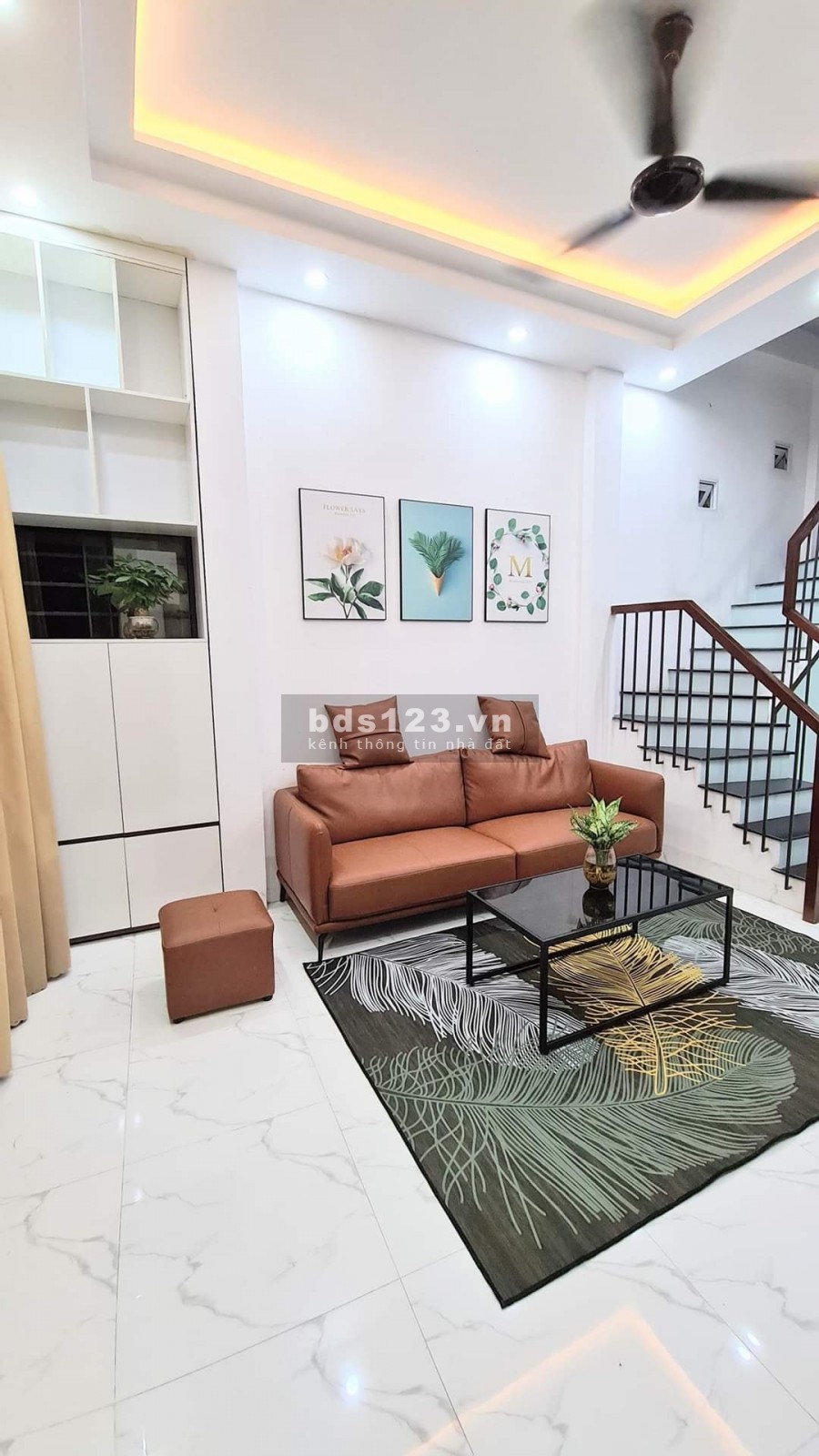 CỰC HIẾM PHỐ AN DƯƠNG 1 PHÚT RA HỒ TÂY 3 PHÚT RA PHỐ CỔ 30 M2 4 TẦNG GIÁ CHỈ 2,55tỷ