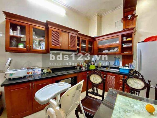 Bán Nhà Lê Trọng Tấn, mặt phố kinh doanh tấp lập 40m2, 4.2 tỷ.