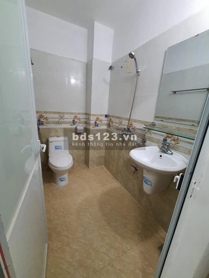 BÁN NHÀ LÔ GÓC MẬU LƯƠNG 5 TẦNG 47m2 NHỈNH 2 TỶ