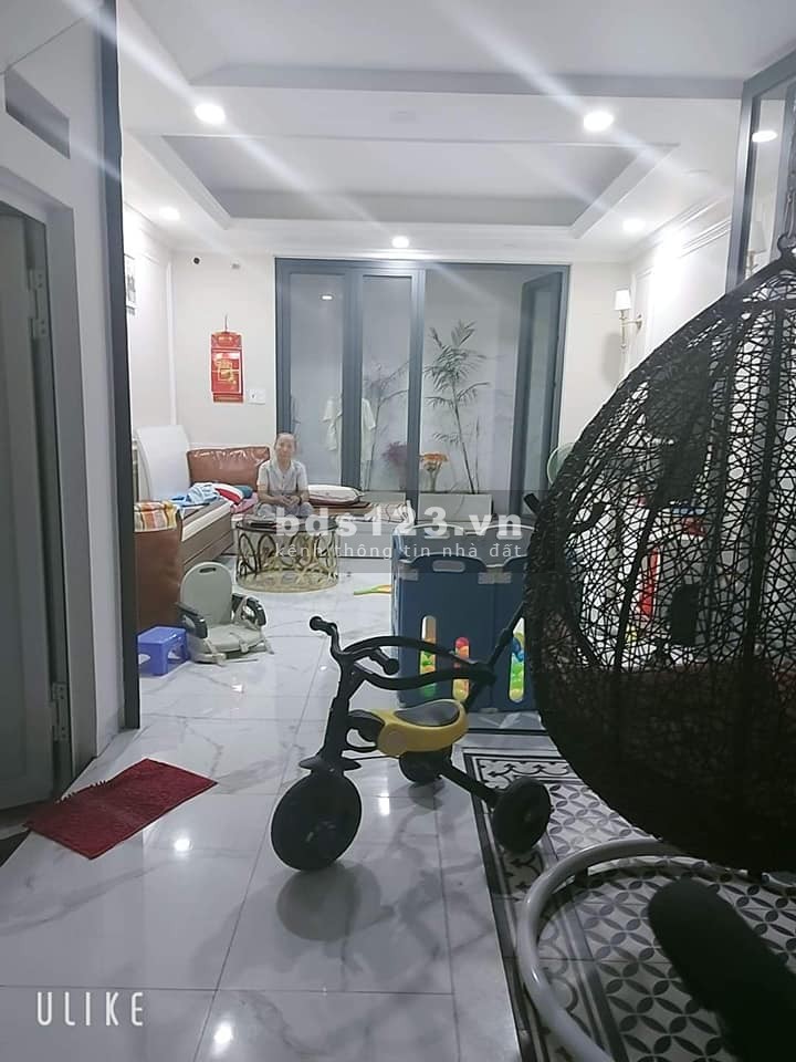 Bán Nhà Phố Đường Lê Quang Định Trung Tâm Quận Bình Thạnh. DT: 65m2. LH: 0932155399.