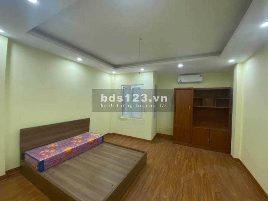 Bán nhà Lê Duẩn, HN 6.8 tỷ 5t tặng nội thất sang hịn mịn
