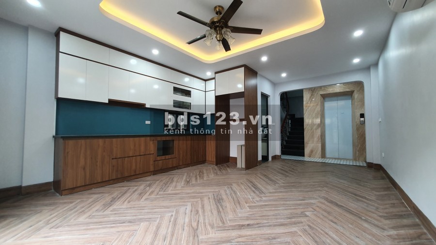 Bán nhà cực Vip Lý Nam Đế, Hoàn Kiếm, HN 50m2 6t 13.5 tỷ
