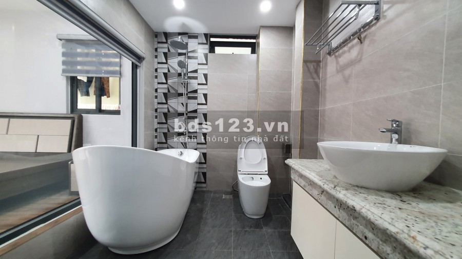 Bán nhà cực Vip Lý Nam Đế, Hoàn Kiếm, HN 50m2 6t 13.5 tỷ