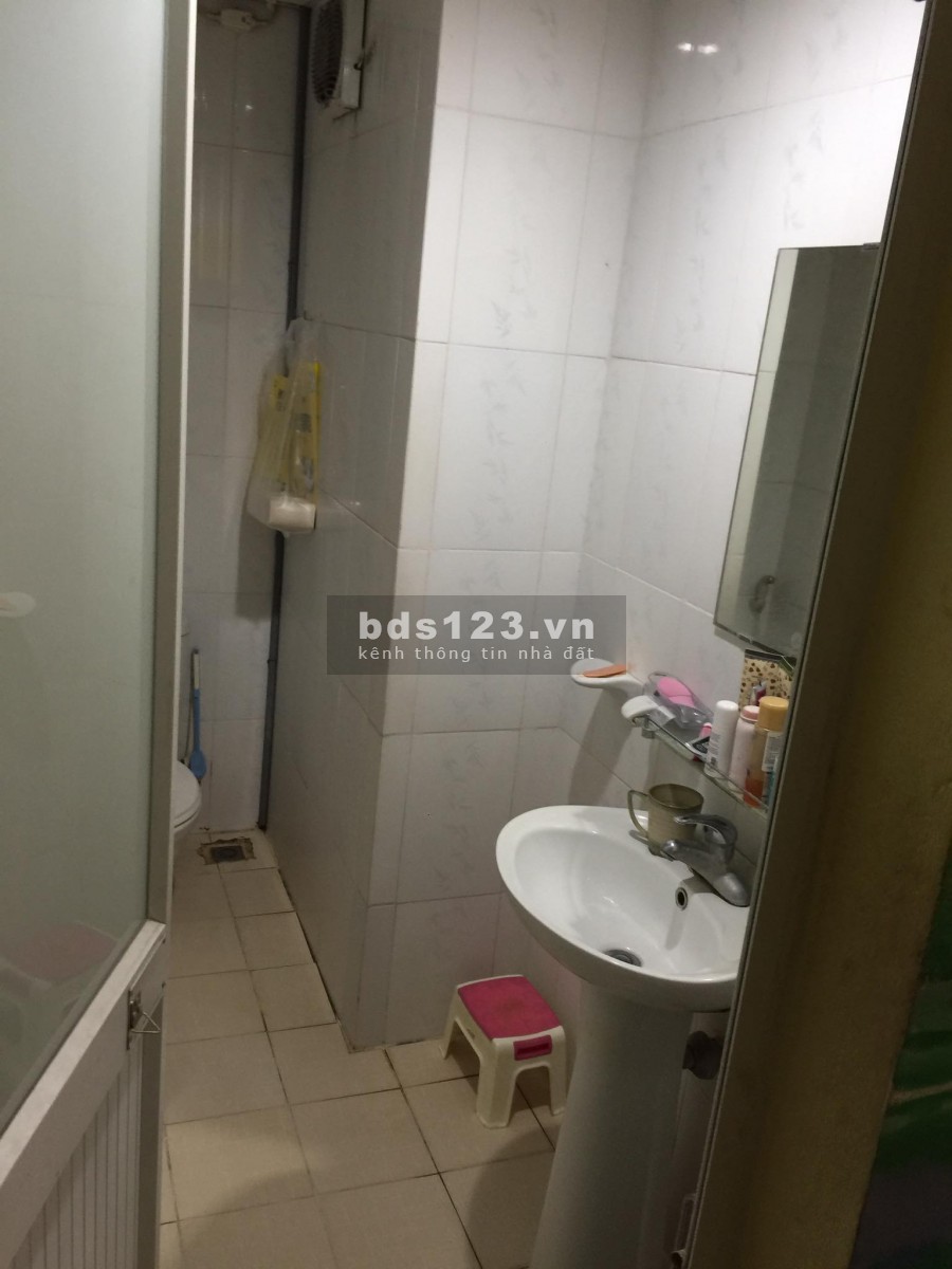Bán căn hộ tòa CT1 chung cư Ngô Thì Nhậm Hà Đông 62m2 2PN GIÁ 1,35 tỷ. Liên hệ: 0374393926