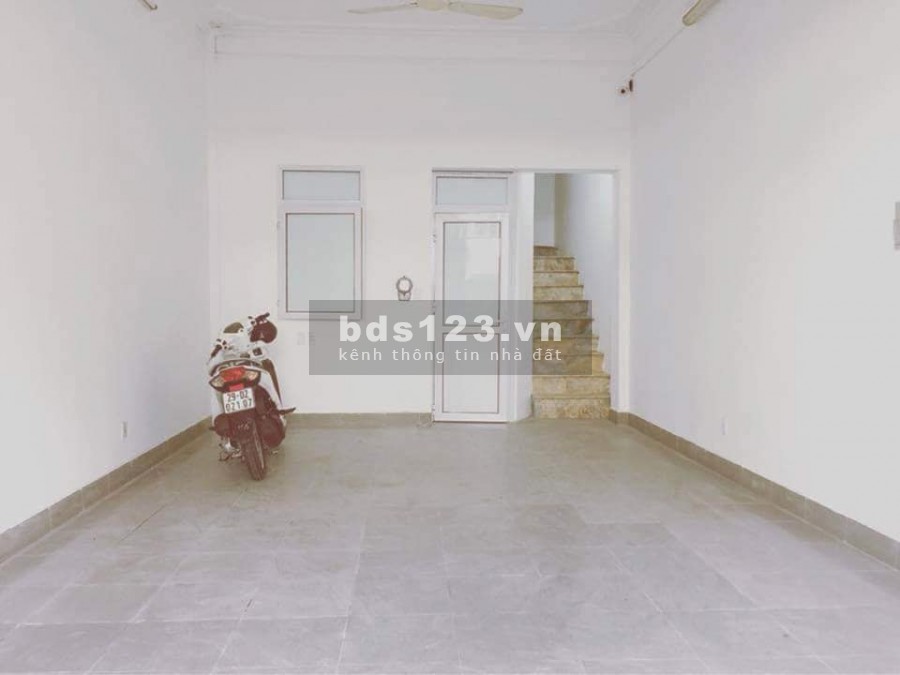 Hòa Bình 7, MT 4.5m, ở hoặc cho thuê, 5.95 tỷ