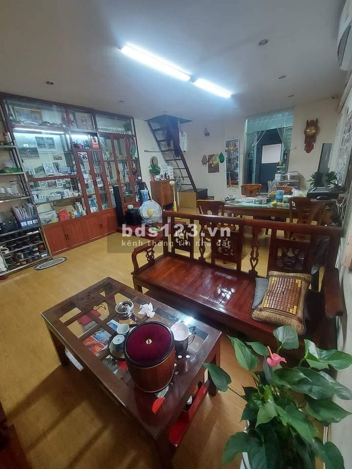 Măt phố Cổ Linh, Ô Tô Tránh Vỉa Hè 4M 275m2 Long Biên