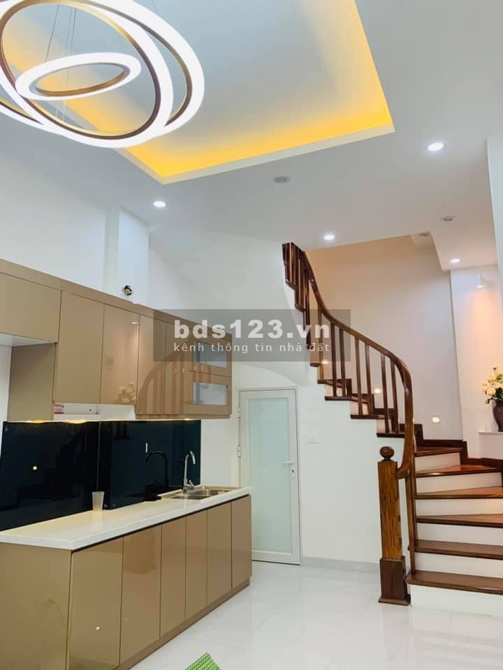 Bán nhà ngõ Lê Quang Đạo 35mx5T xây mới phun đồ Nam Từ Liêm 0969040000 mua vay 1.75 ty