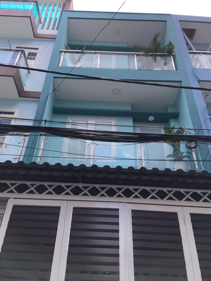 Nhà hẻm xe hơi Nguyễn Văn Khối, phường 8, Gò Vấp, 40m2, 3 tầng, chỉ 4.5 tỷ