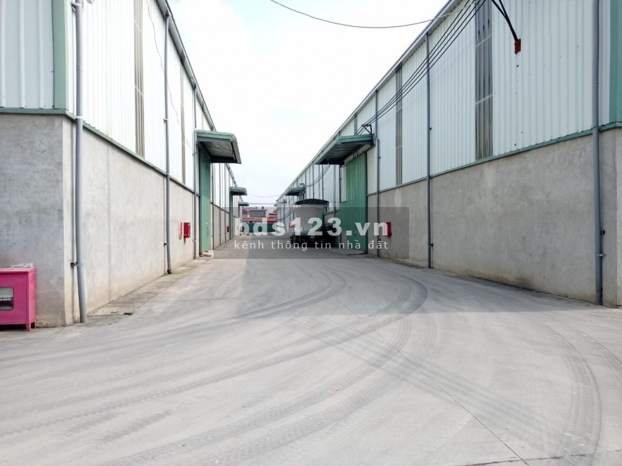 Cho thuê kho xưởng DT 2000m2 tại Kiêu Kỵ, Gia Lâm, Hà Nội