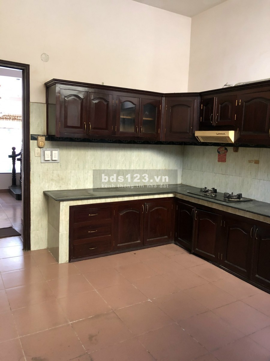 MT Tăng Bạt Hổ 4x22 Trệt 3Lầu-ST 5P Giá 25Tr/th