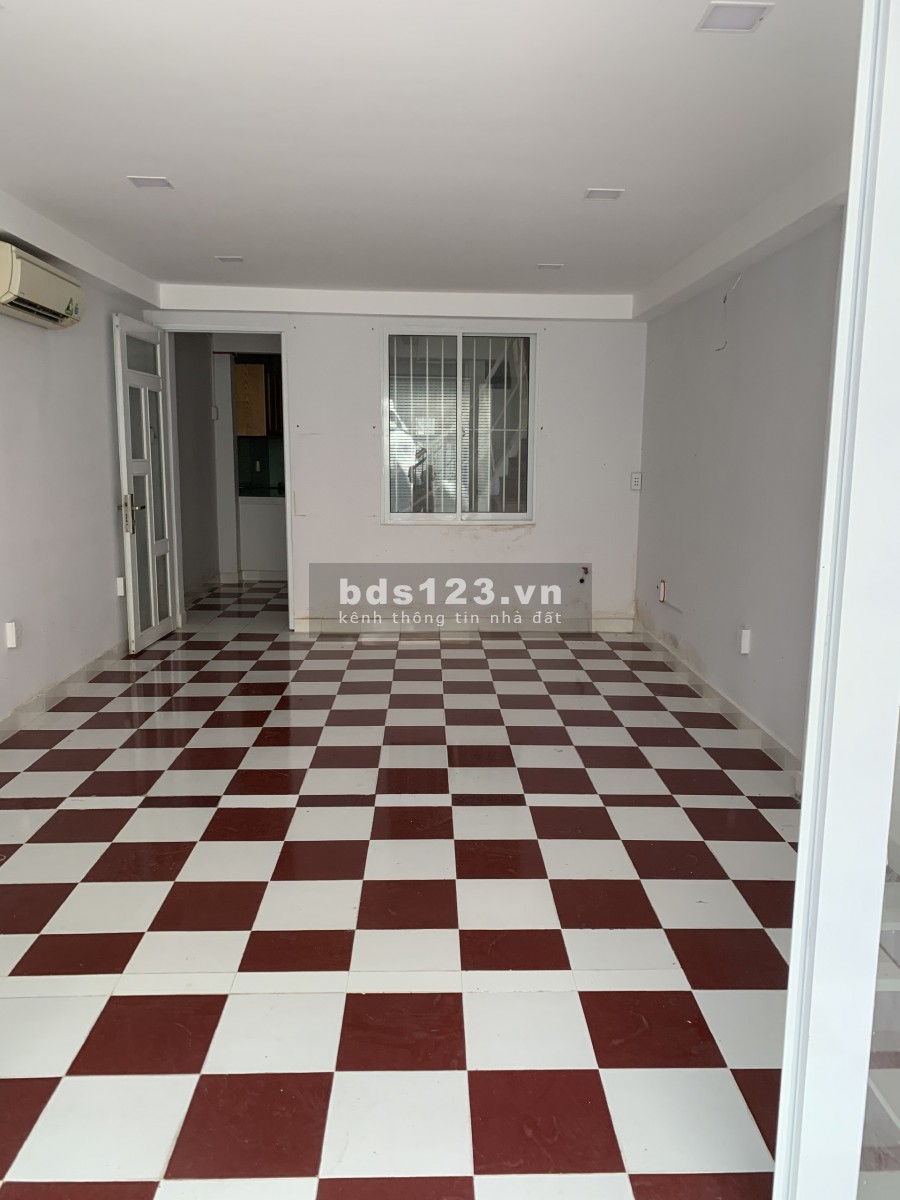 Nhà 1 trệt 1 lầu 88m2 đường N.Đ.Chiểu,P5,Q3,TPHCM