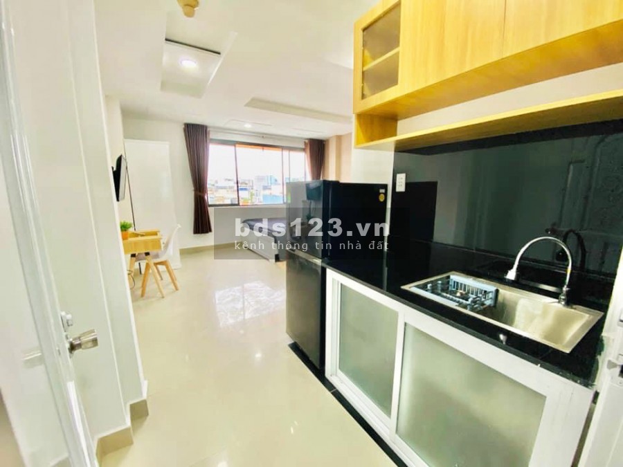 Cho thuê căn hộ full nội thất 35m2 cửa sổ lớn Trần Quang Diệu quận 3