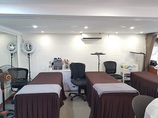 NHÀ 3 TẦNG LÔ GÓC MẶT PHỐ ĐỐNG ĐA 68M 14 TỶ KINH DOANH VỈA HÈ