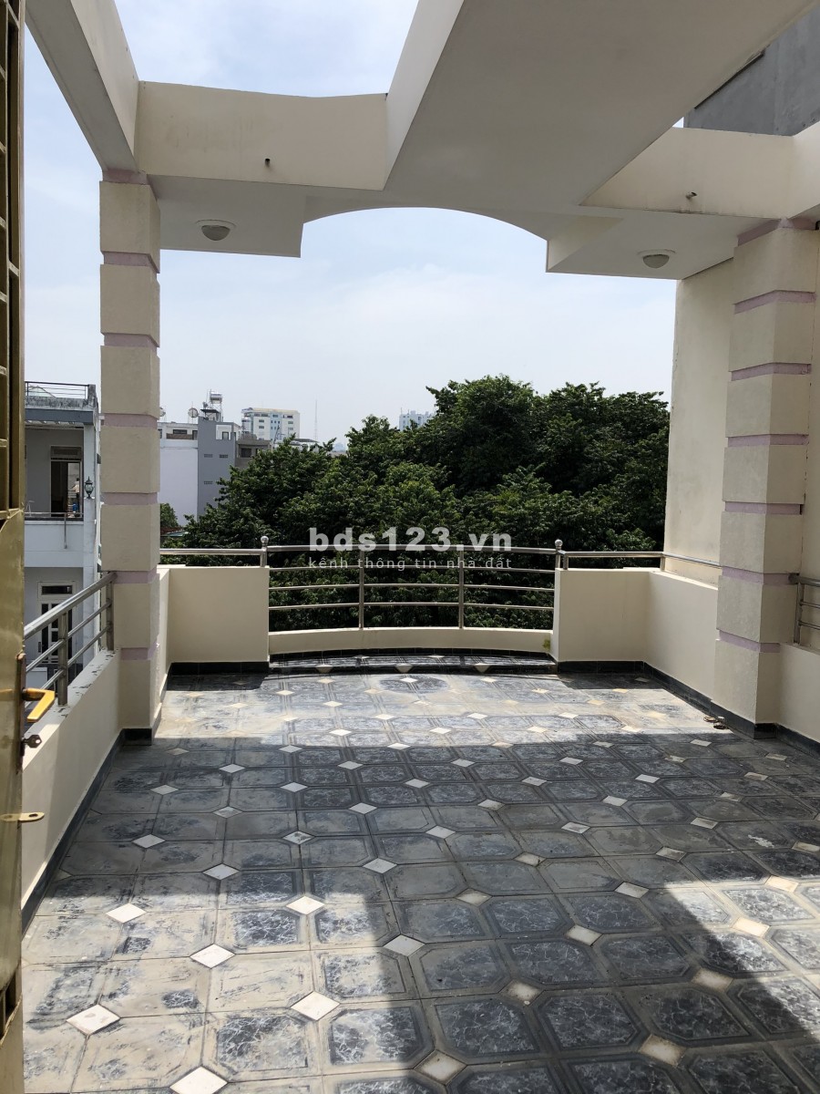 MT Tăng Bạt Hổ 4x22 Trệt 3Lầu-ST 5P Giá 25Tr/th