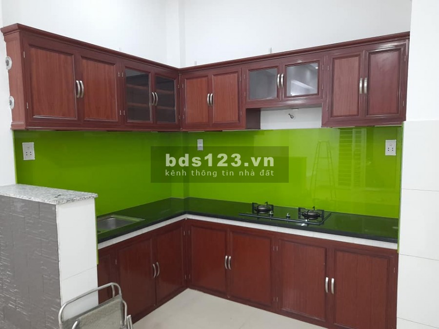 Nhà Lạc Long Quân, HXH, P. 8, Tân Bình, Giá 5.2 Tỷ