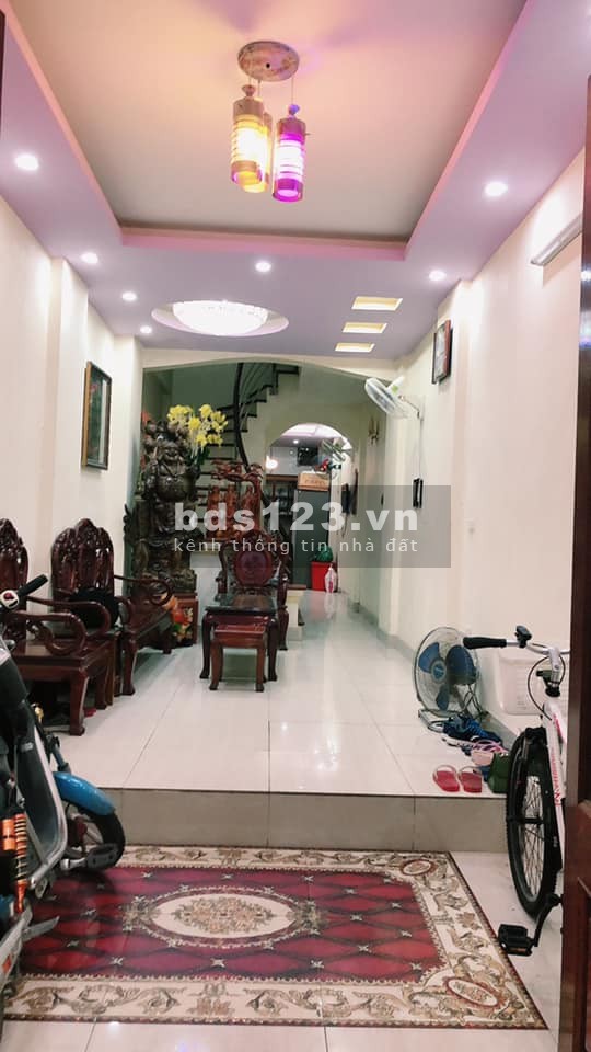 Ngõ phố Ngọc Hà 55m2x6 tầng, mặt tiền 4.5 chỉ 4.2 tỷ