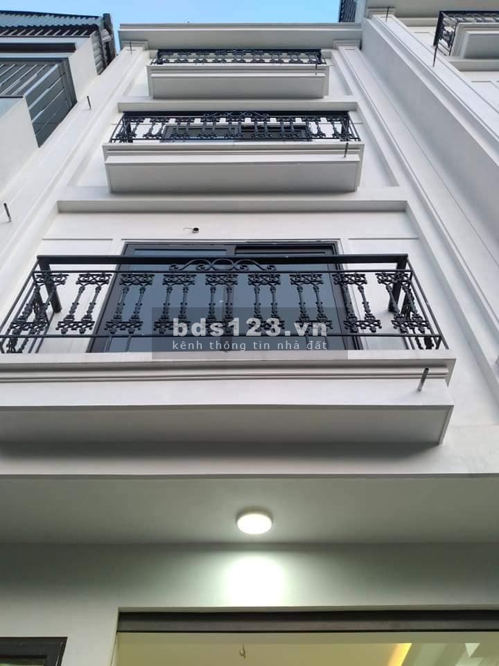 Bán Nhanh nhà Phố Cổ linh,Ngõ Trạm 40M2*5t-Ô tô qua nhà