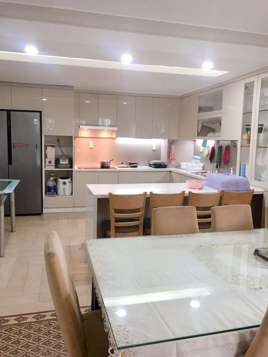 Bán Nhà Phú Nhuận 86m2 5 tầng 7x12,5m Giá 22 TỶ Giá Sốc; CẦN BÁN GẤP .