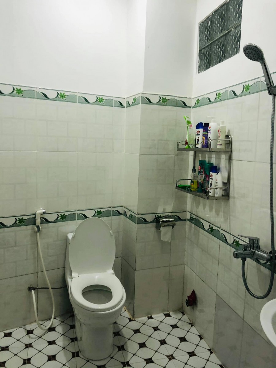 Bùi Q Là, Hẻm 1/, 67 m2, 4 Tầng Chỉ 6.2 Tỷ