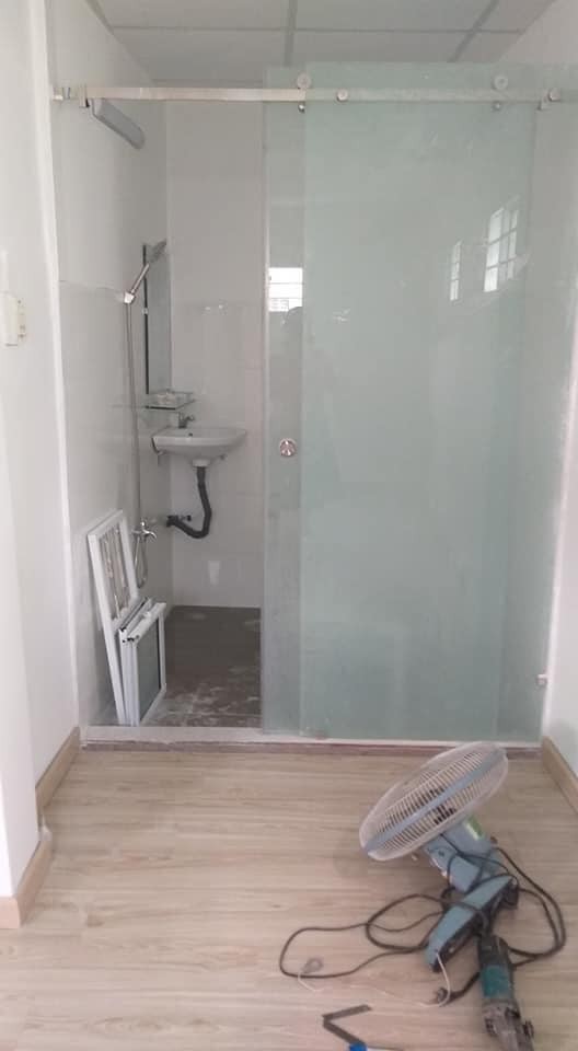 Nhà mặt tiền hiếm, góc giá 4.95 tỷ, ngang 5,3m, Bùi Thế Mỹ, Tân Bình