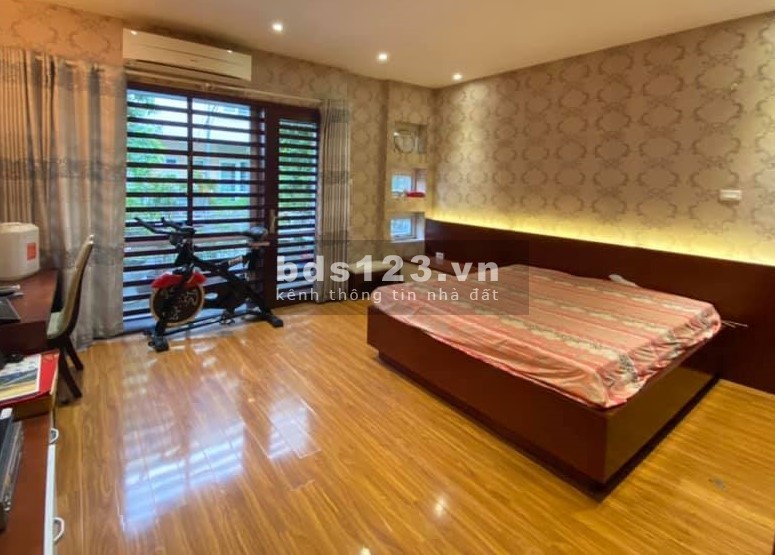 BÁN NHÀ RIÊNG NGÕ VĂN HƯƠNG, QUẬN ĐỐNG ĐA. DT 38M, GIÁ 3.6 TỶ .