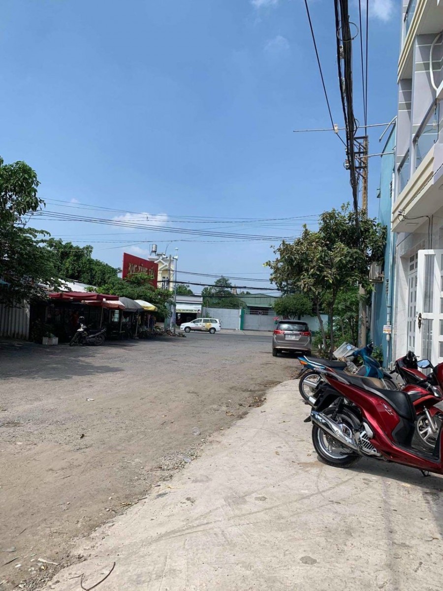 Nhà bán lô nhì Huỳnh Tấn Phát Hẻm 2711/1 Xã Phú Xuân H.Nhà Bè 4PN 1,89 tỷ