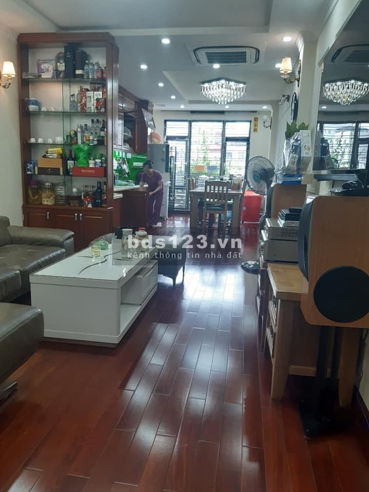 Hàng hiếm Trần Duy Hưng (cực hiếm ) một mặt phố một mặt ô tô tránh phố víp nhật hàn Diện tích 48/55m2, nhà 7 tầng, mặt tiền 3,6m. Gía 29,5 tỷ