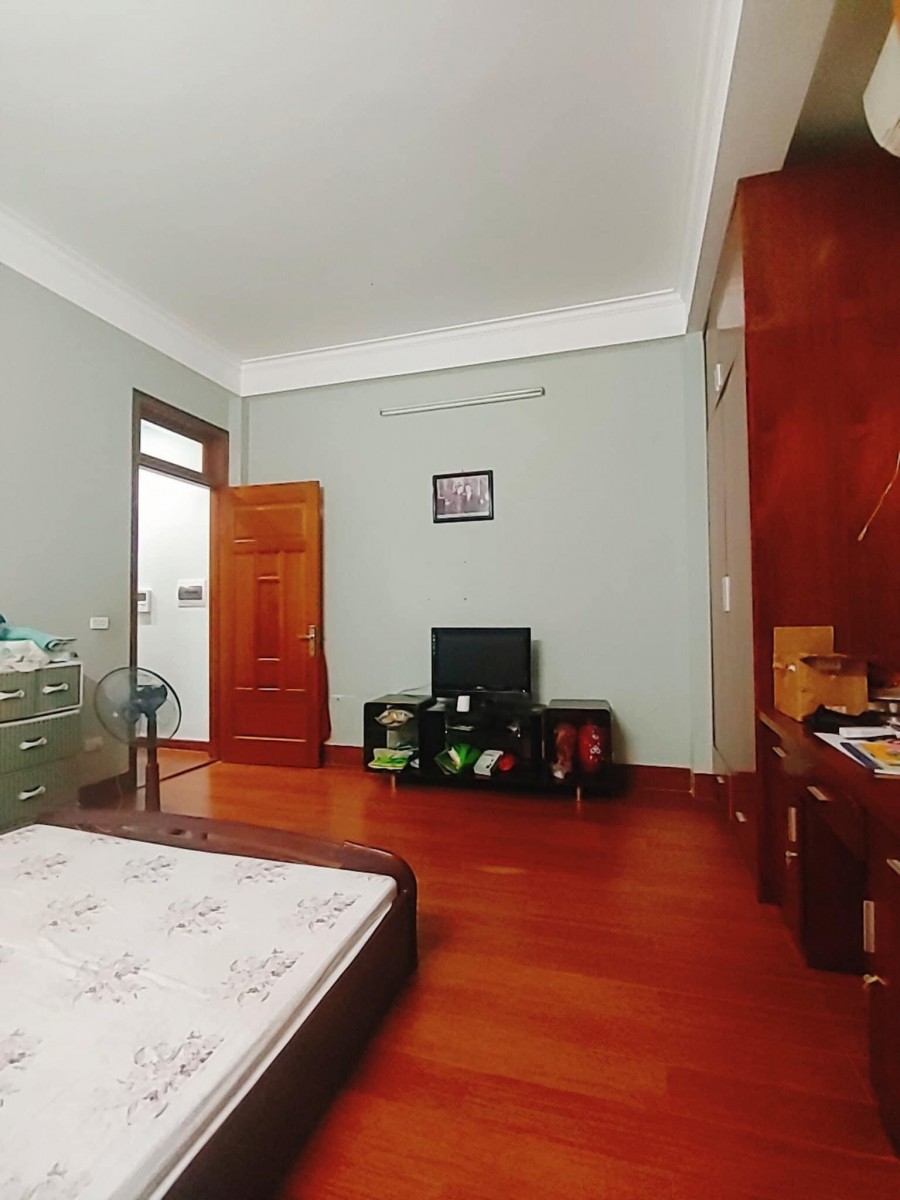 Bán Nhà Phố Ngụy Như Kon Tum Thanh Xuân. Ô Bàn Cờ Ở Và KD View Sân Chơi 60m2*4T 10.6 Tỷ