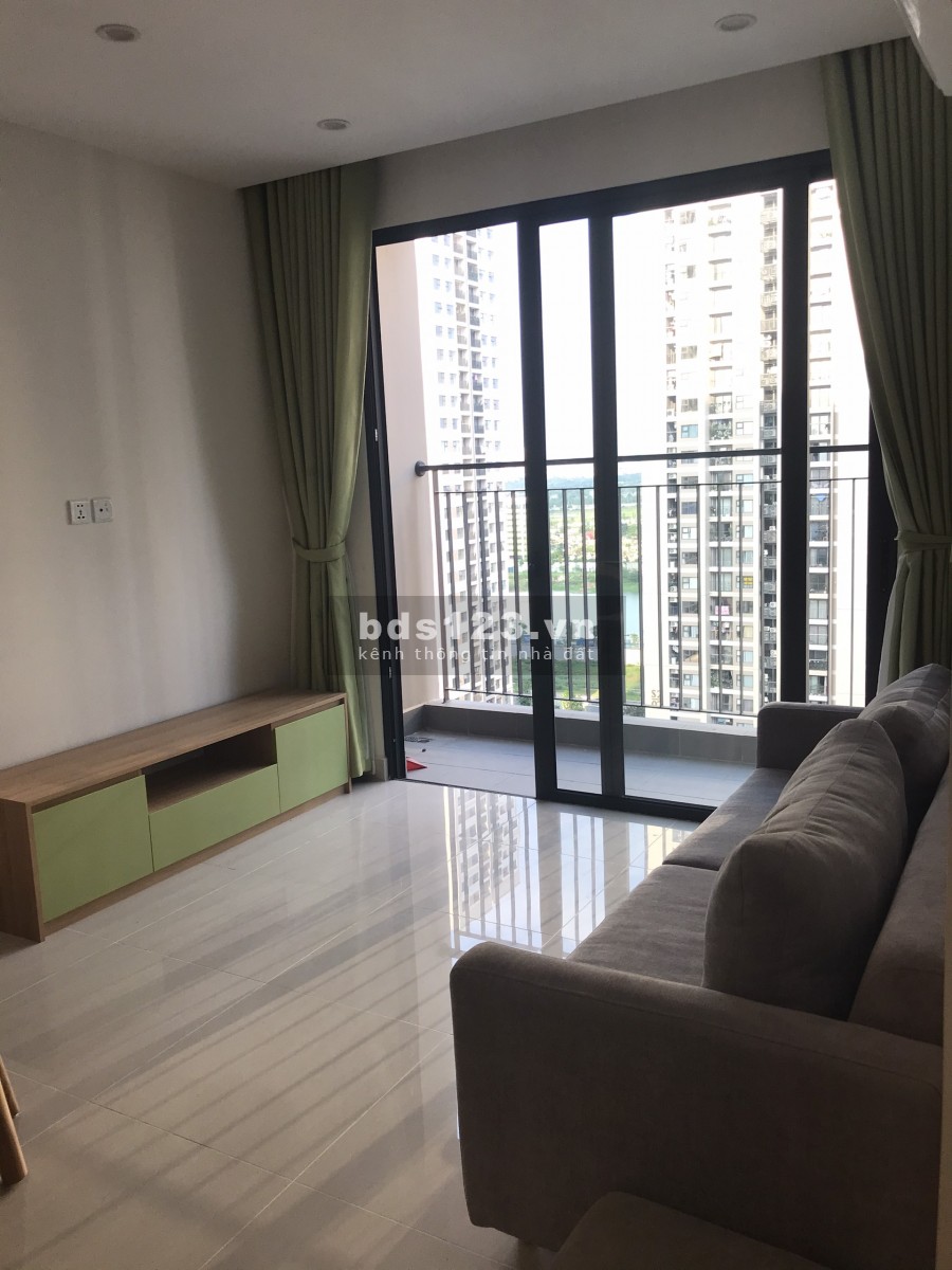 Cho thuê gấp căn 2 ngủ, full nội thất, giá 8,5 tr/th tại Vinhomes Smart City