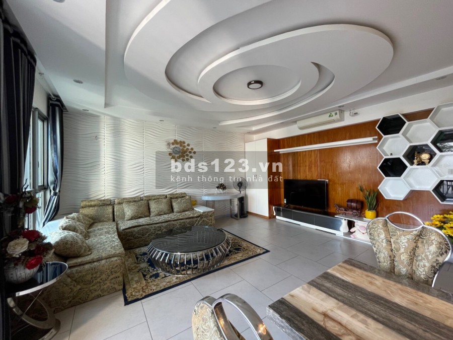Cho thuê căn hộ 2 phòng ngủ The Infiniti Riviera Point Tower 4 quận 7